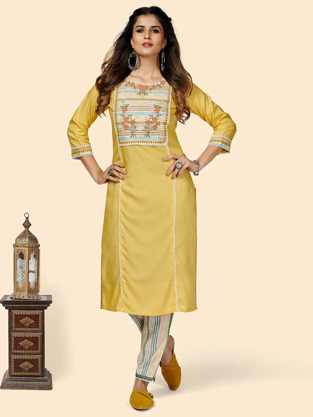 Women'S Embroidered Straight Cotton Yellow Stitched Kurta With Pant